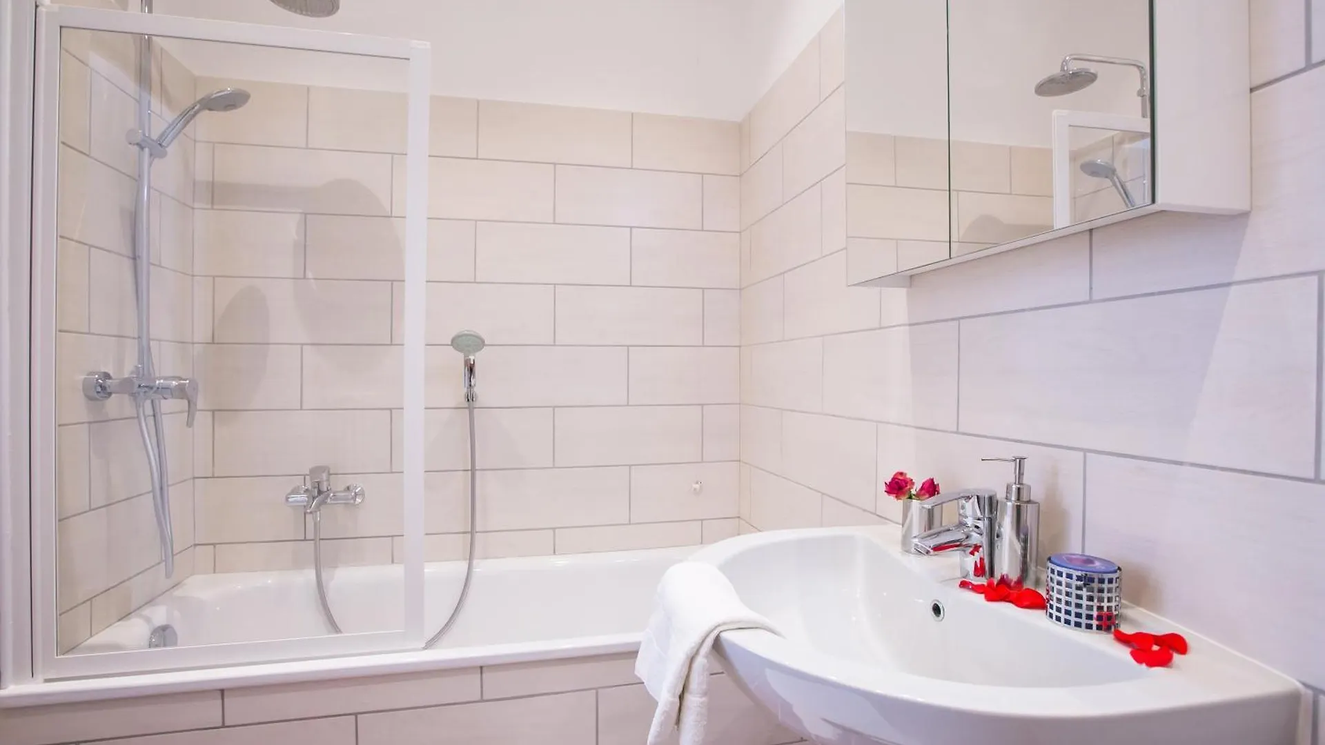 Apartment Villa Larius Balcone Carate Urio
