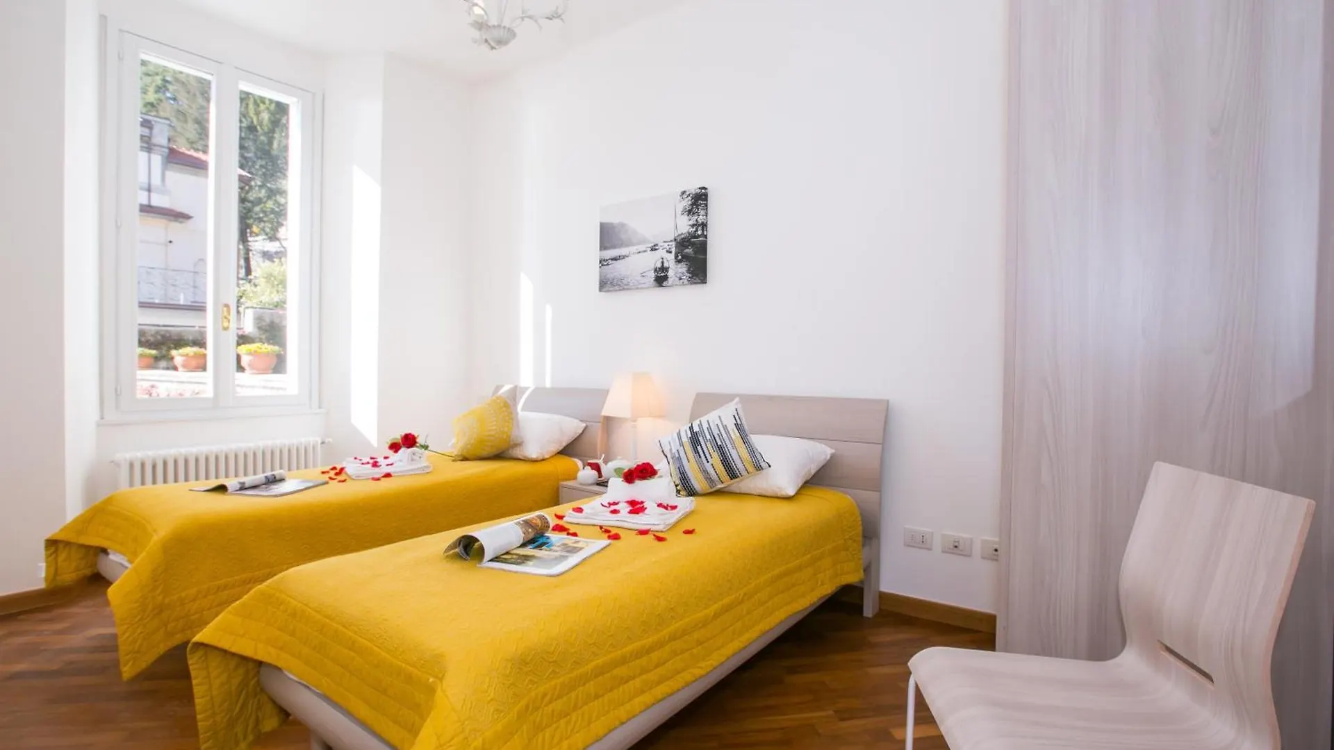 Villa Larius Balcone Carate Urio