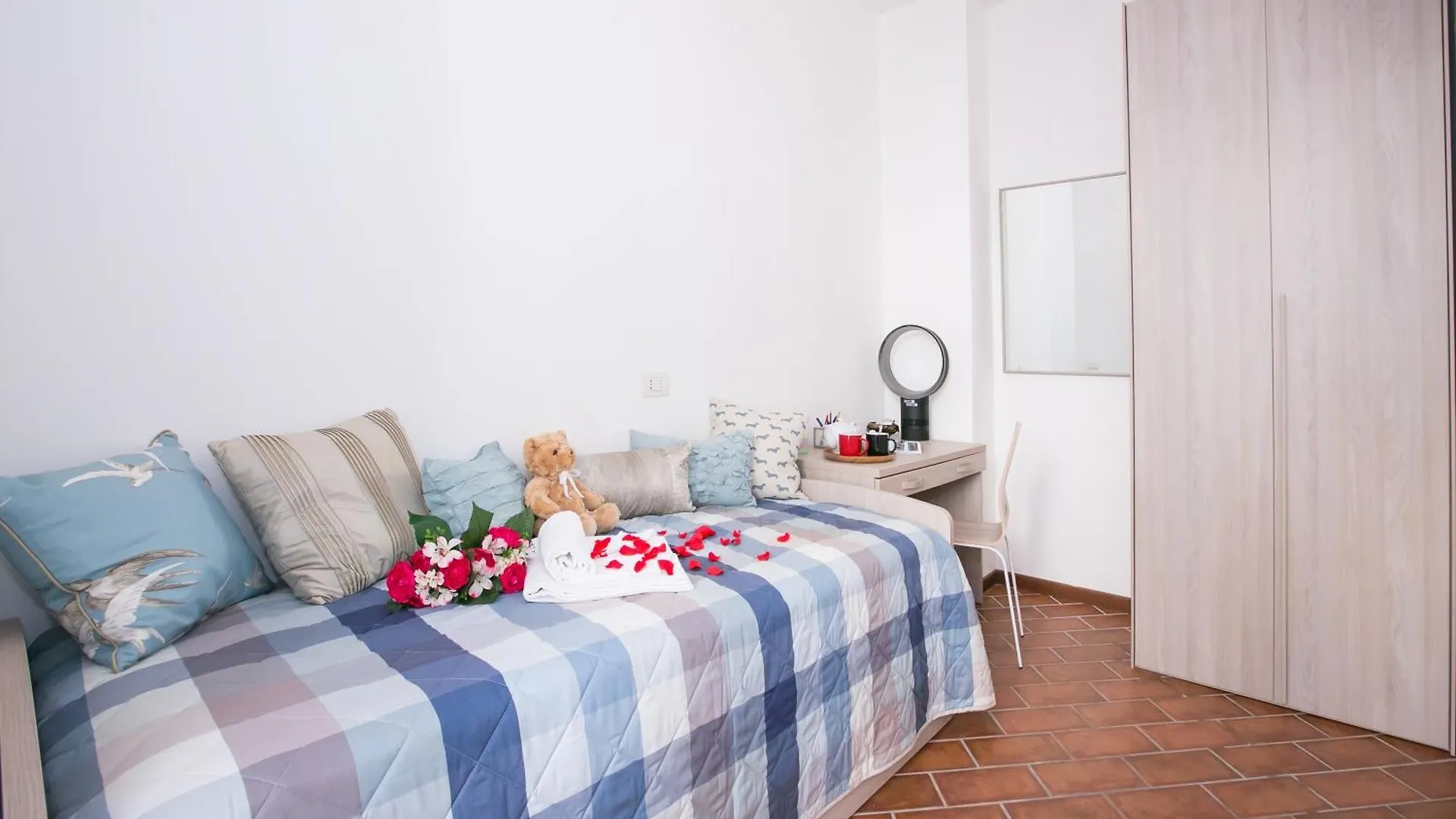 Villa Larius Balcone Carate Urio 0*,